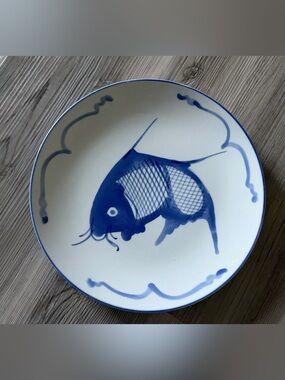 Vintage Blue/White Porcelain Chinese Koi Fish Shallow Plate Handpainted 9”